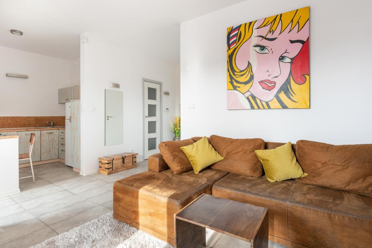 Superapart Wilanowska Apt 20 "Pet-Friendly 1Br Home With Patio Варшава Экстерьер фото